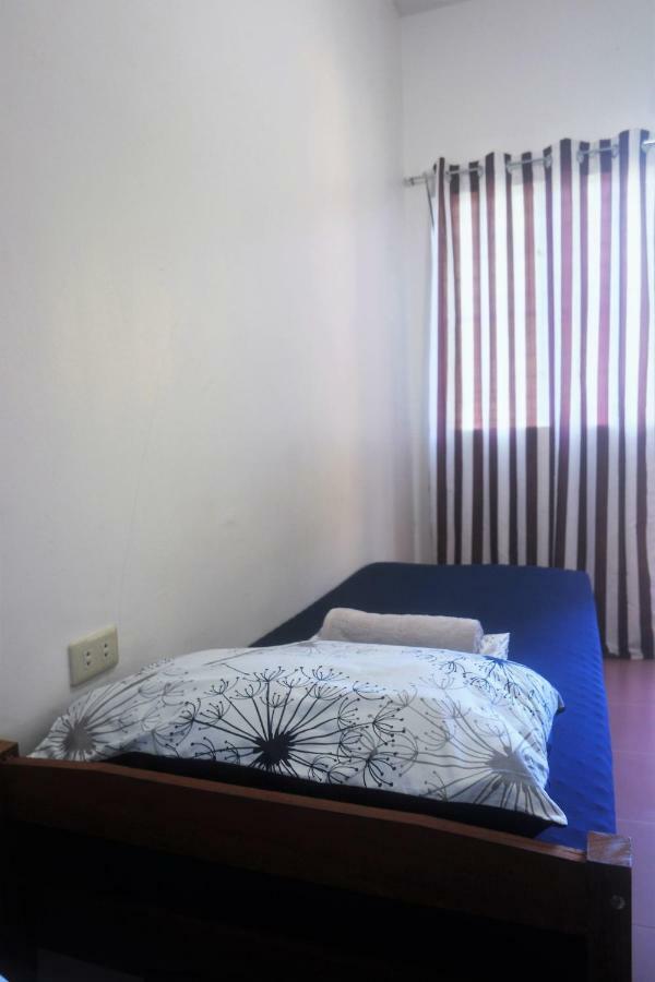 Hotel Ese House à Dumaguete City Extérieur photo
