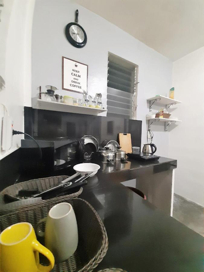 Hotel Ese House à Dumaguete City Extérieur photo