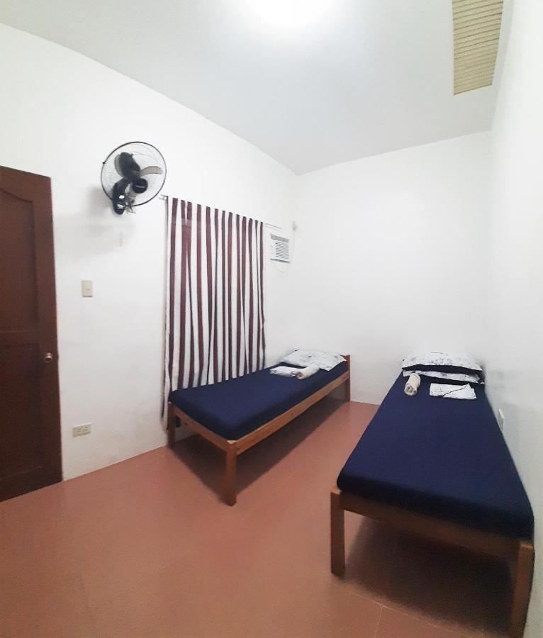 Hotel Ese House à Dumaguete City Extérieur photo